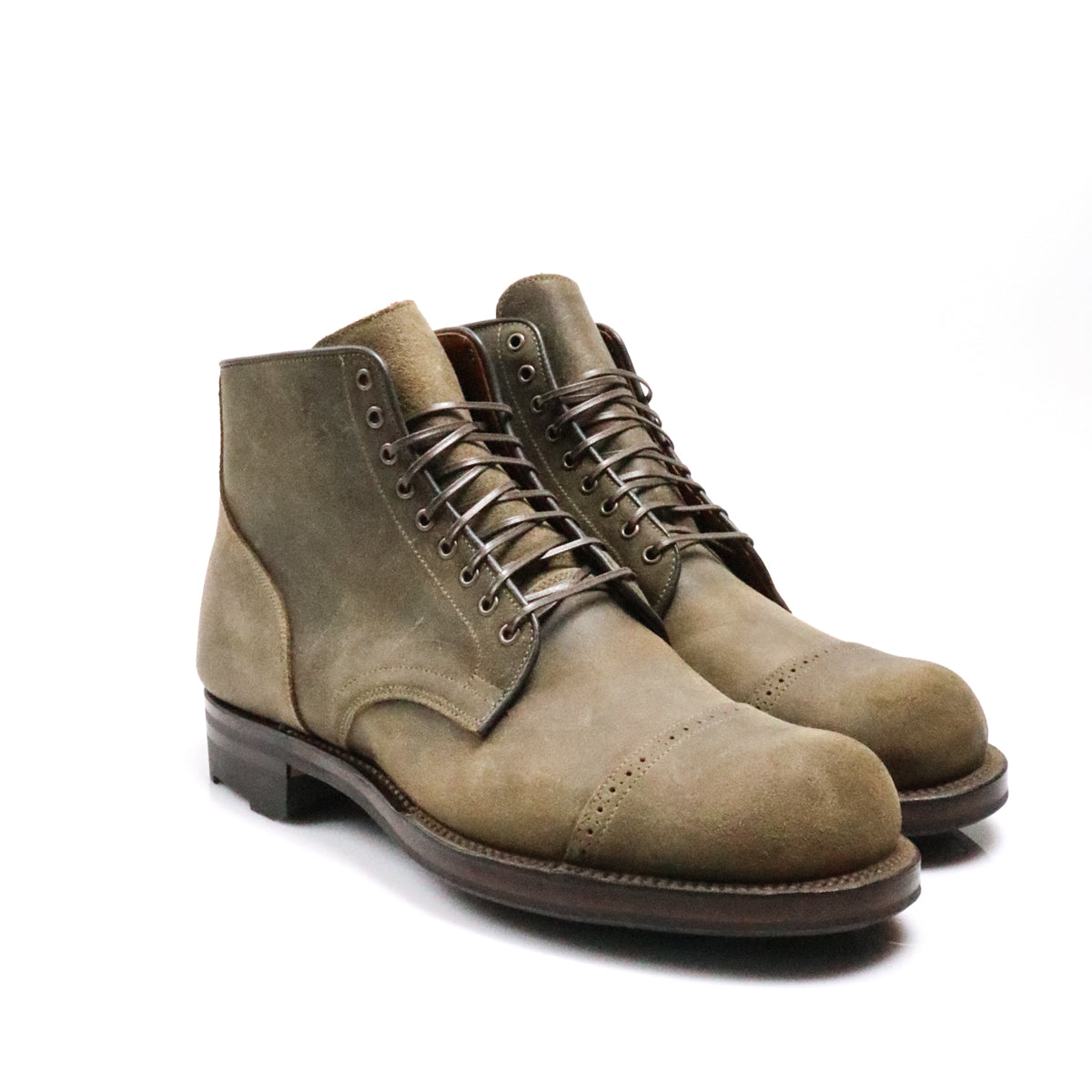 Service Boot 2040 Mojave Waxy Commander