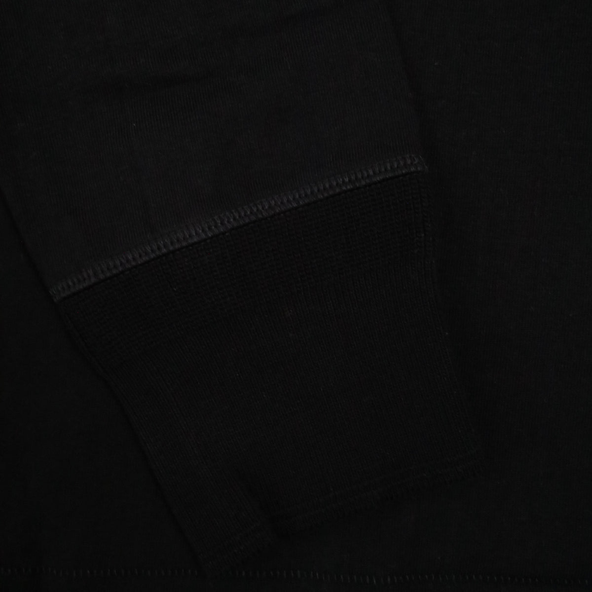 The Originals 206 Loopwheeled Longsleeve Henley Classic Fit Deep Black
