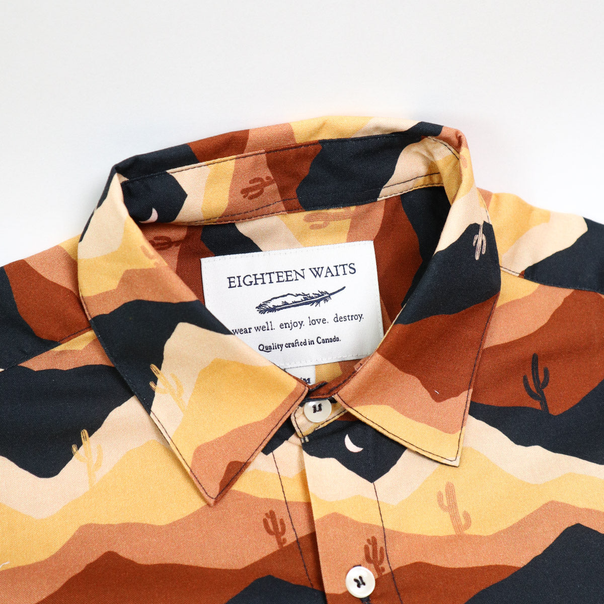 Dylan Short Sleeve Mountains Of The Moon