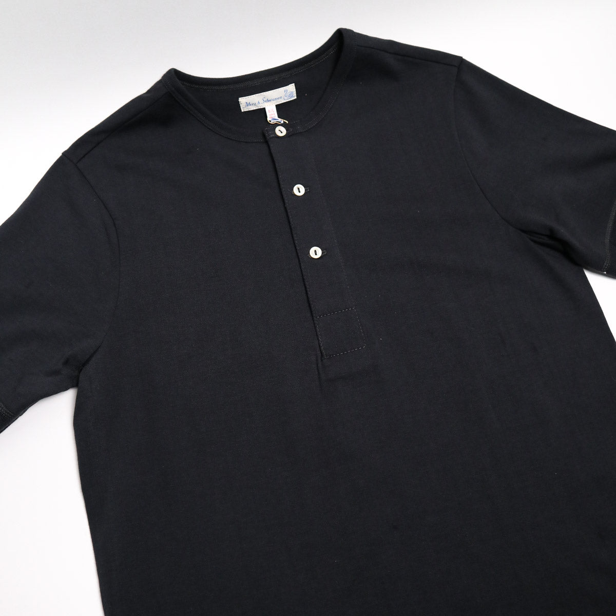 The Originals 207 Loopwheeled Short Sleeve Henley Classic Fit Charcoal