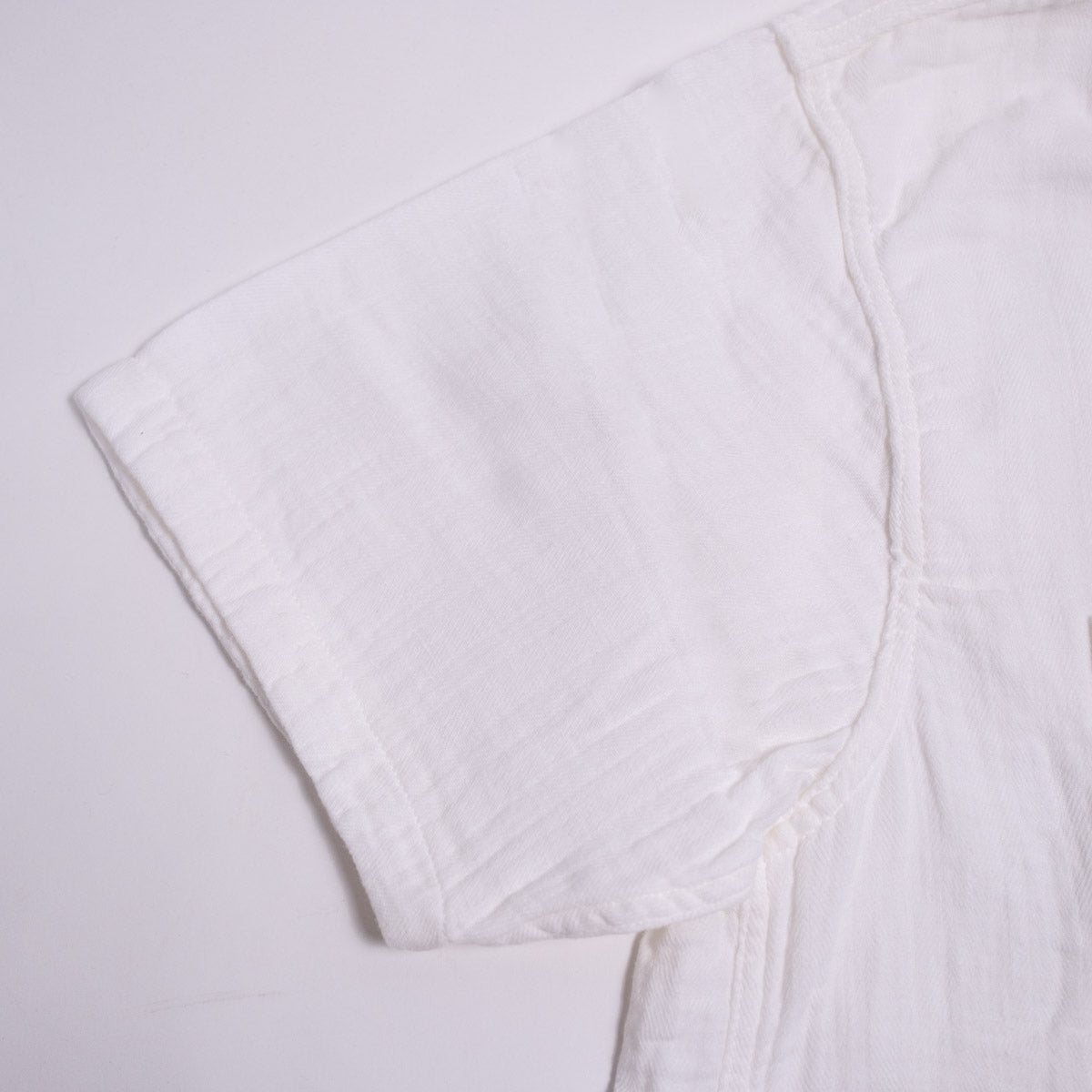 552605 Herringbone Double Gauze S/S White