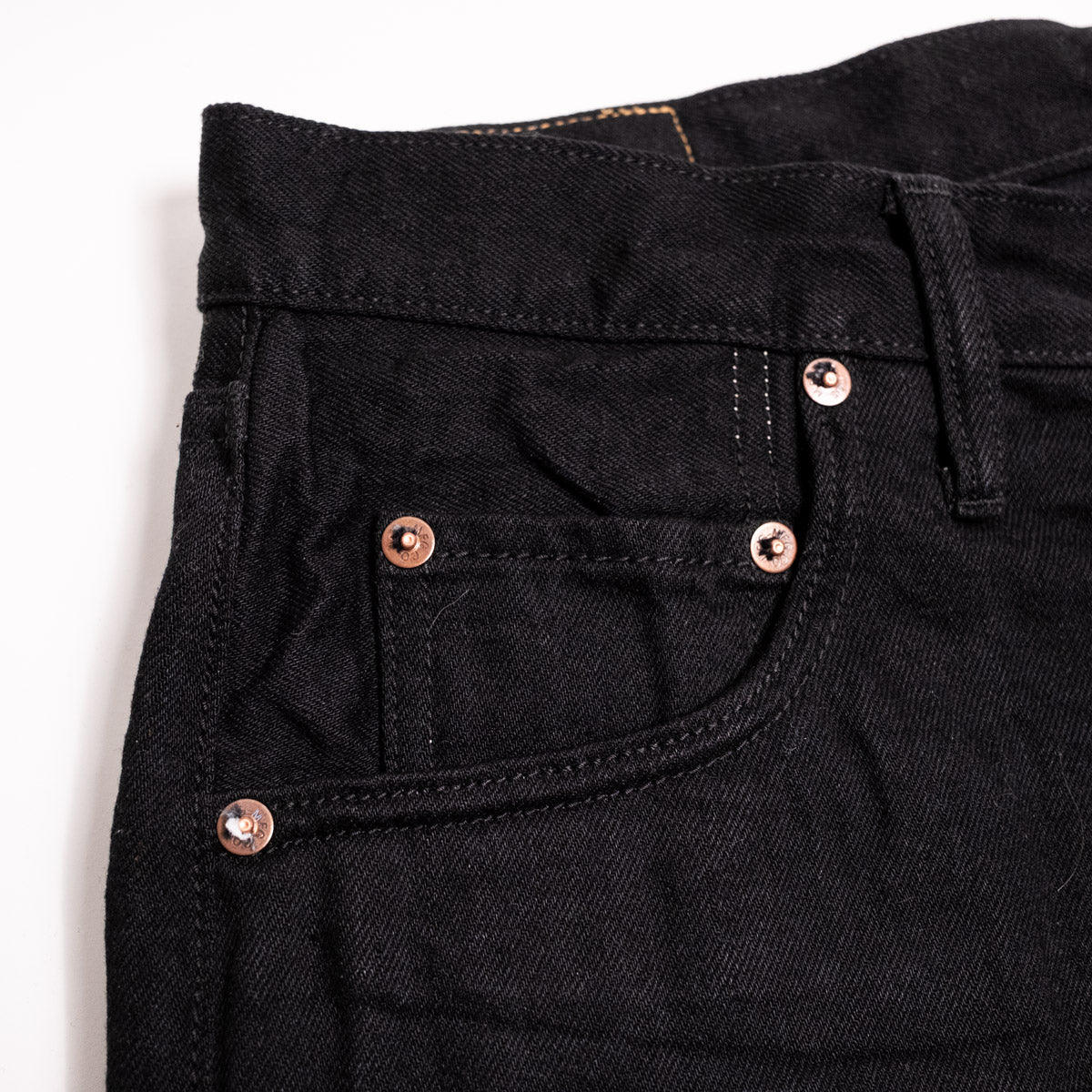 400-TB 14.9oz Japanese Selvedge Denim Tapered Leg Black