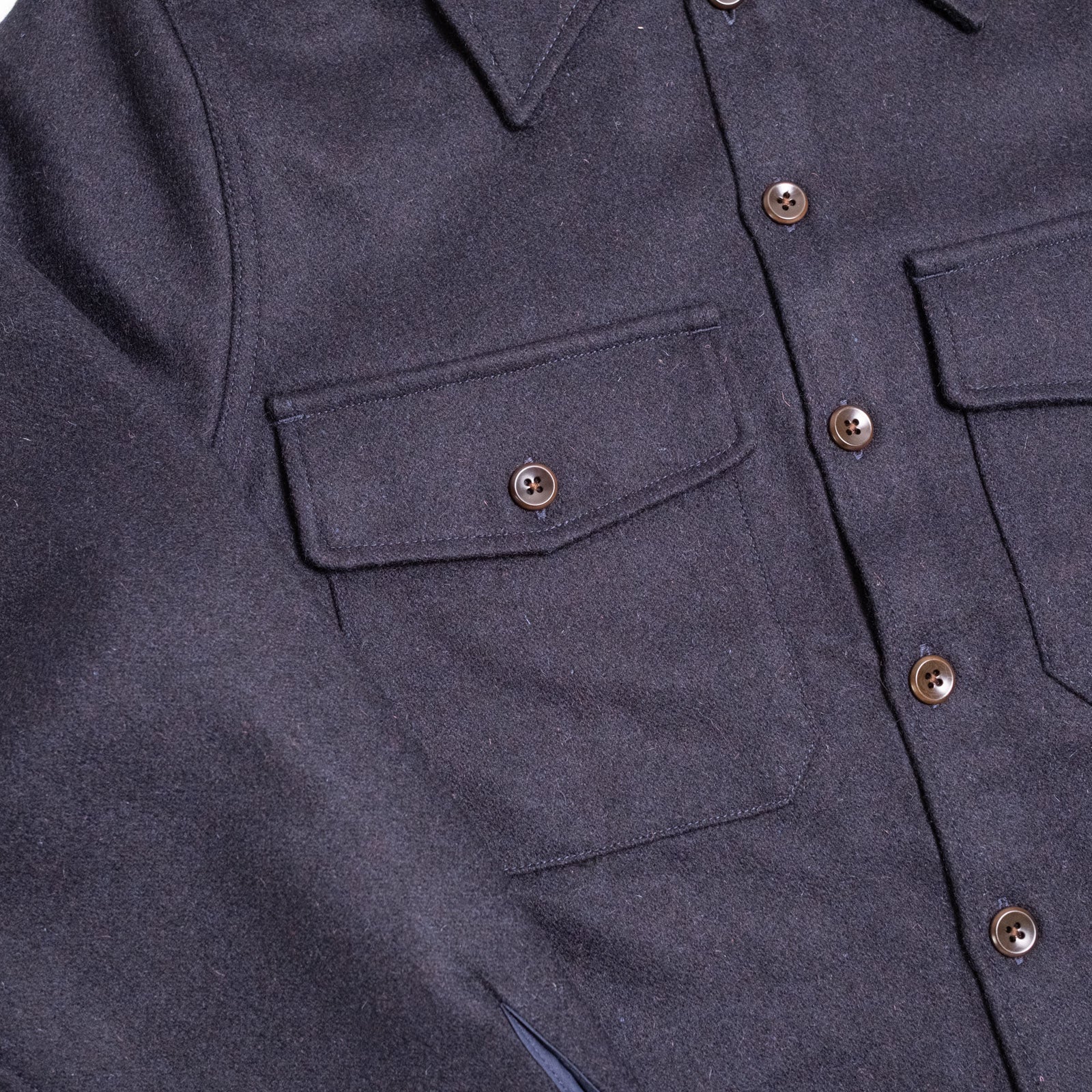The Adenturer Overshirt Navy
