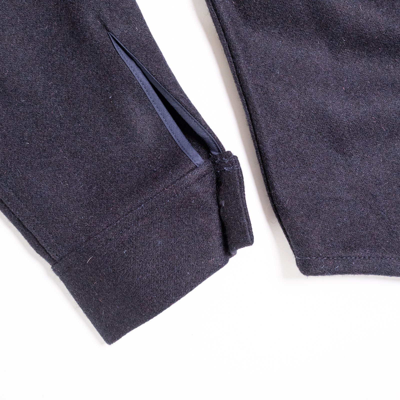 The Adenturer Overshirt Navy