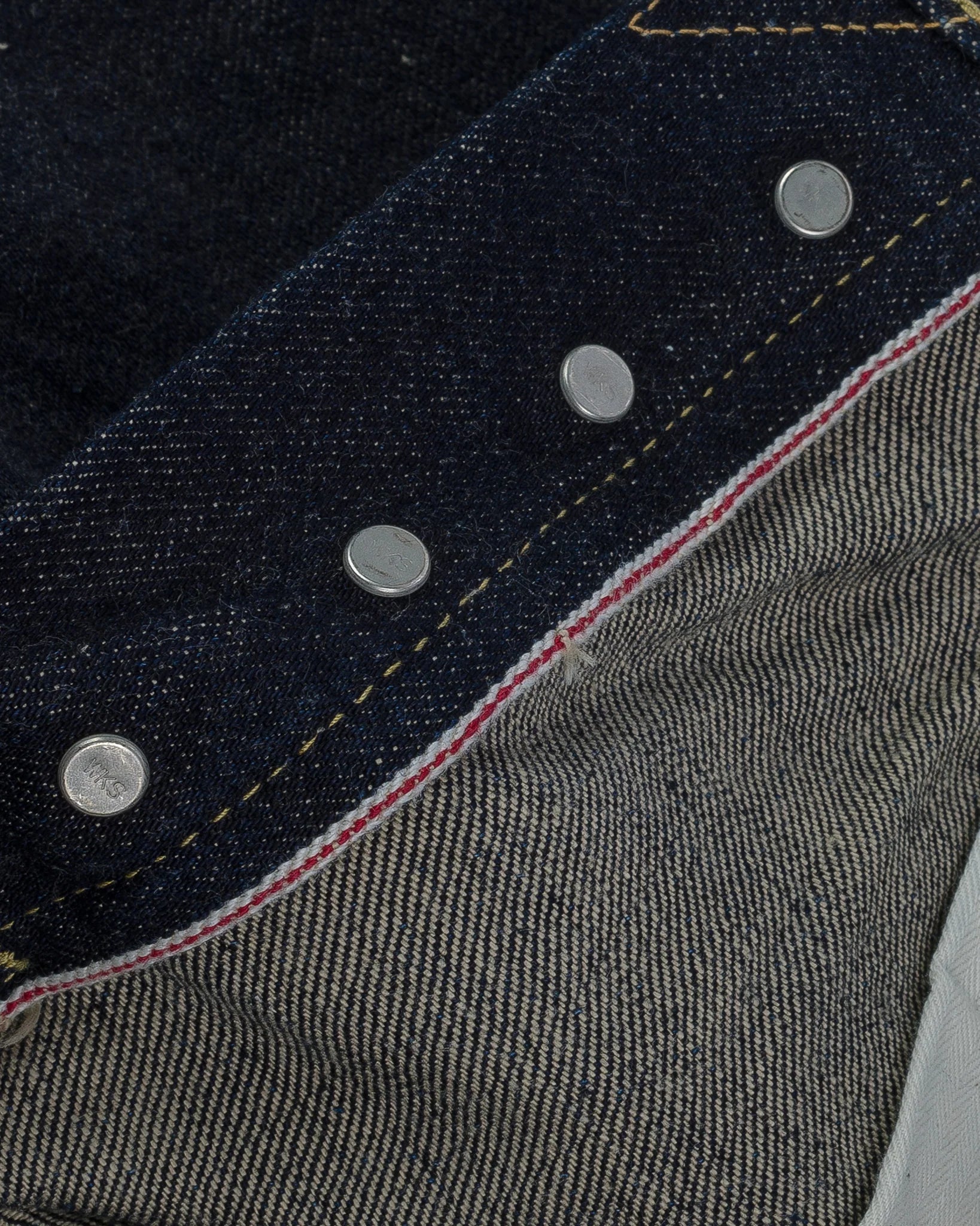 IH-888N 17oz Selvedge Denim Medium/High Rise Tapered Cut Jeans - Natural Indigo