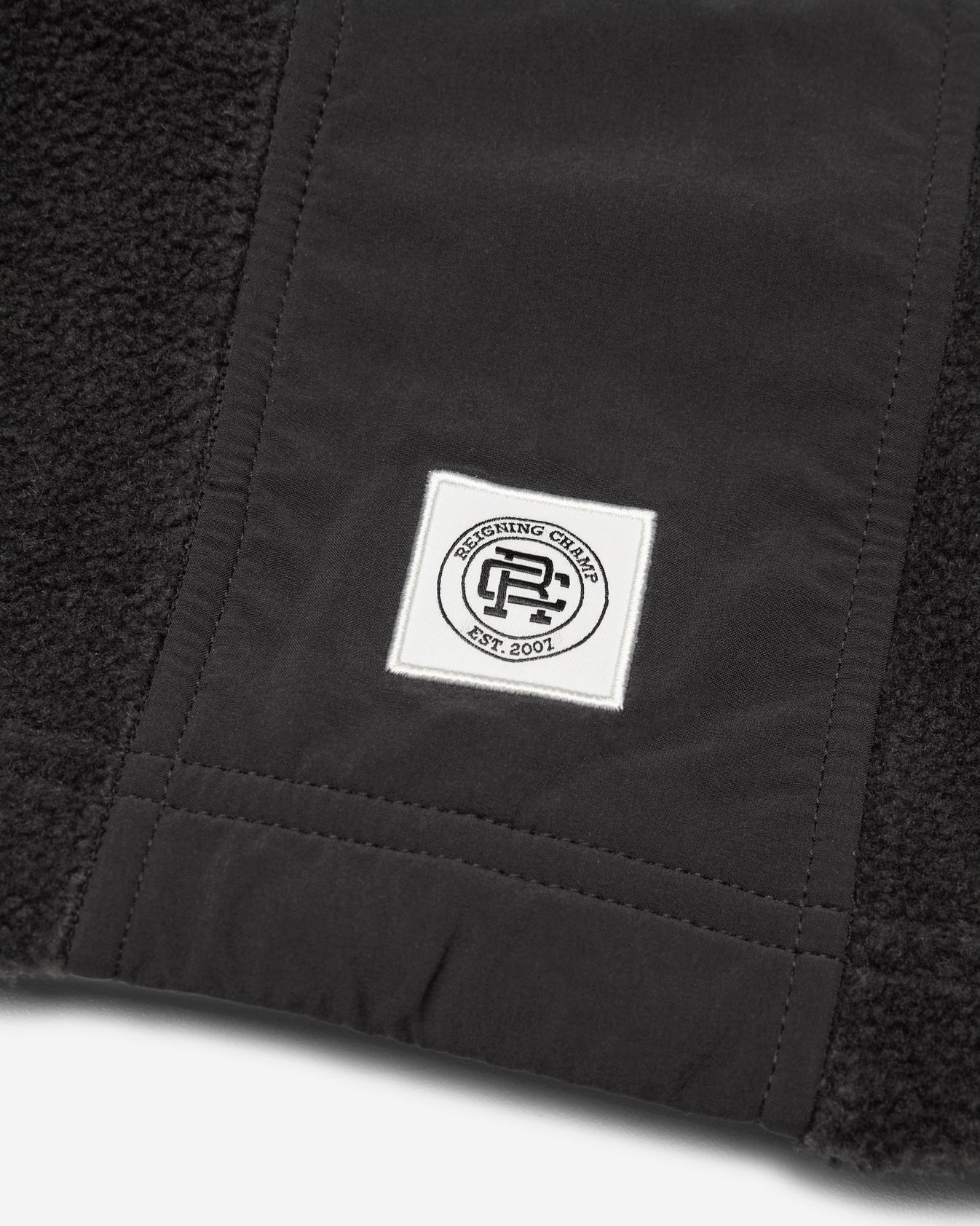 Shaggy Fleece Expo Jacket Black