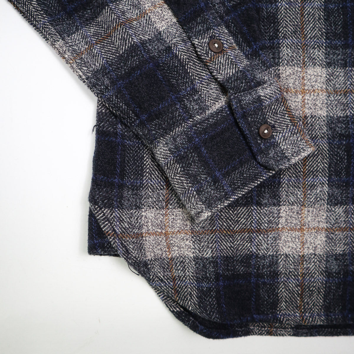 The Ripper 9oz Triple Twisted Plaid Midnight Frost