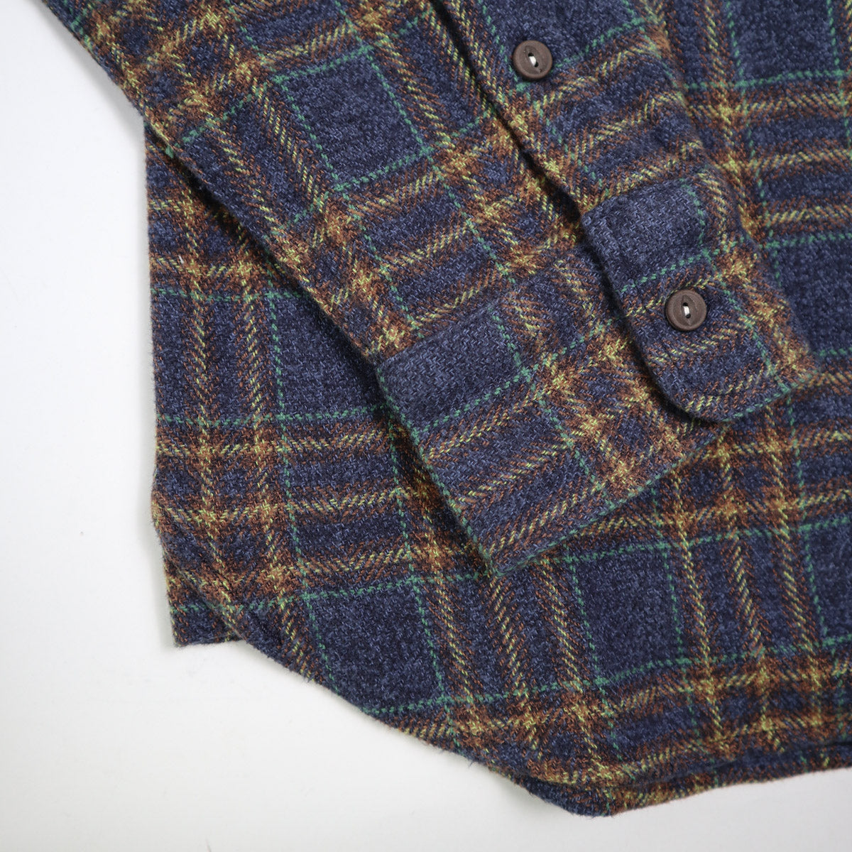 The Ripper 9oz Triple Twisted Plaid Lake