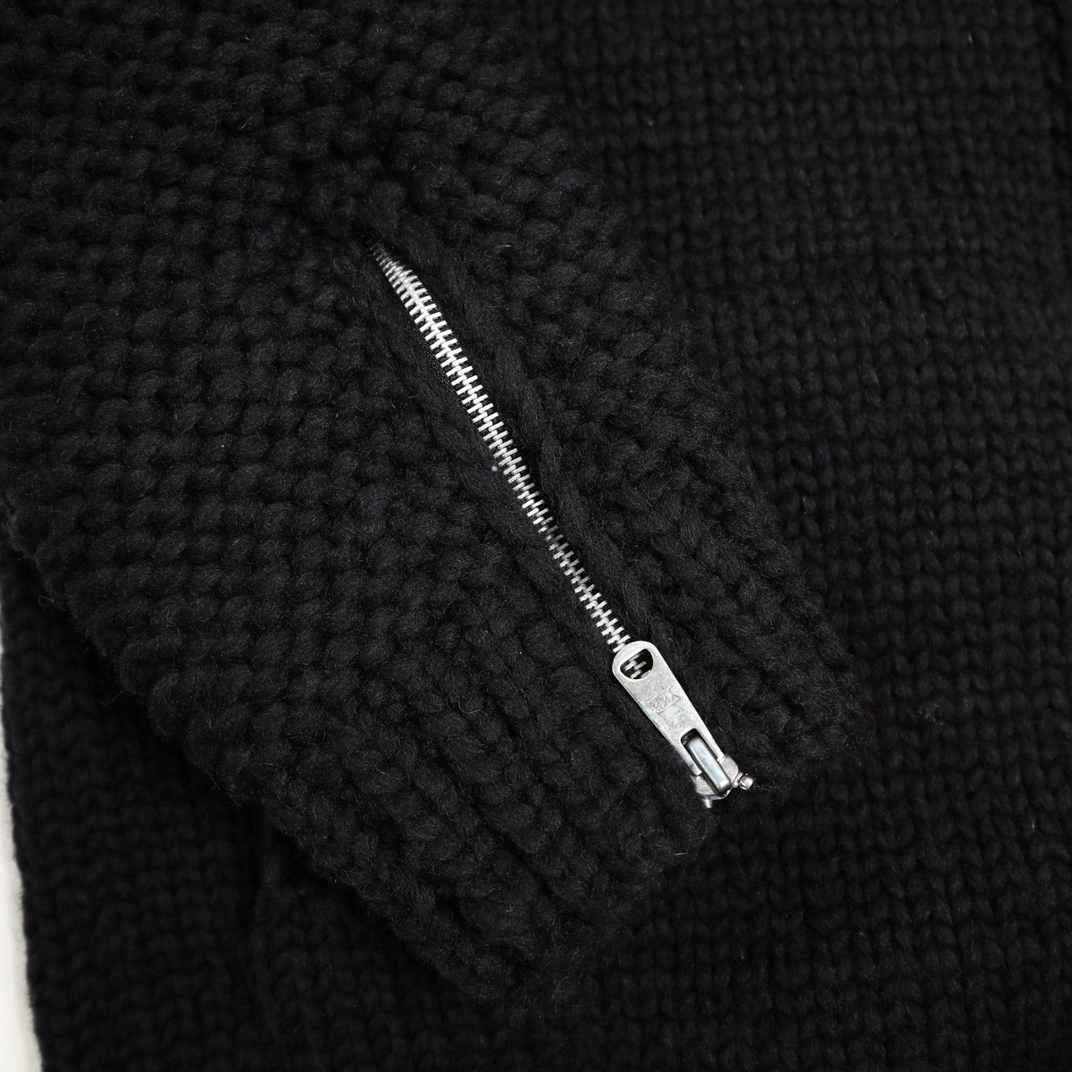 Moto Cafe Sweater Black