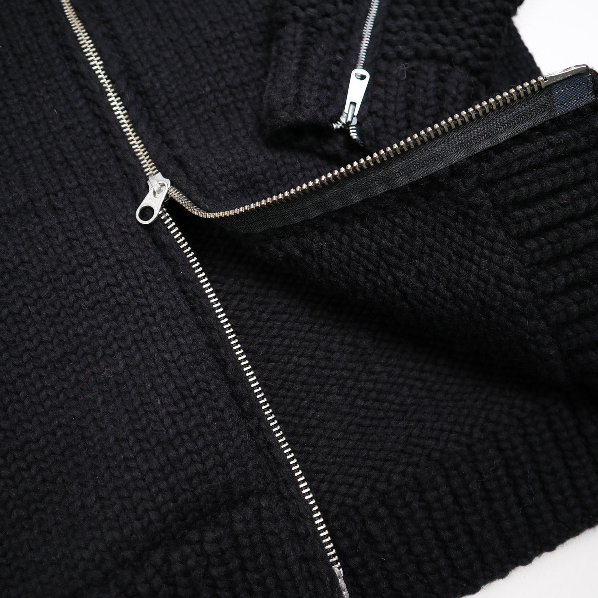Moto Cafe Sweater Black