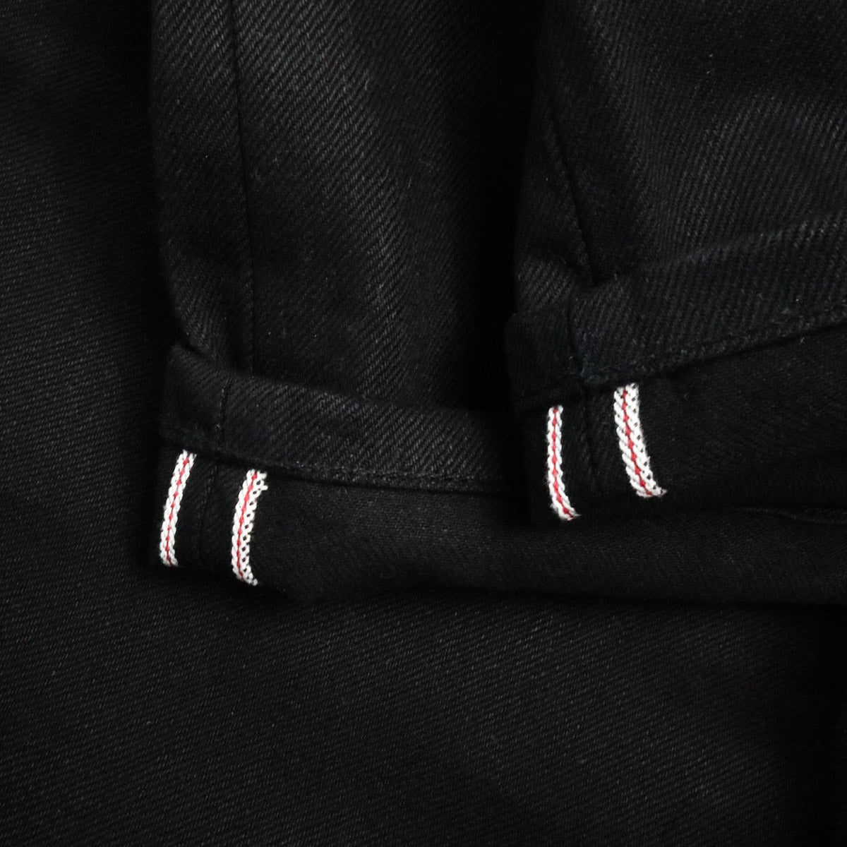 CS-220x Classic Straight⁠ Double Black