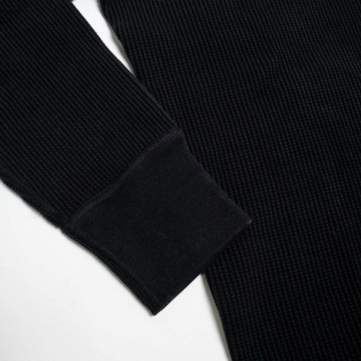 9936 Heavy Thermal Shirt Black