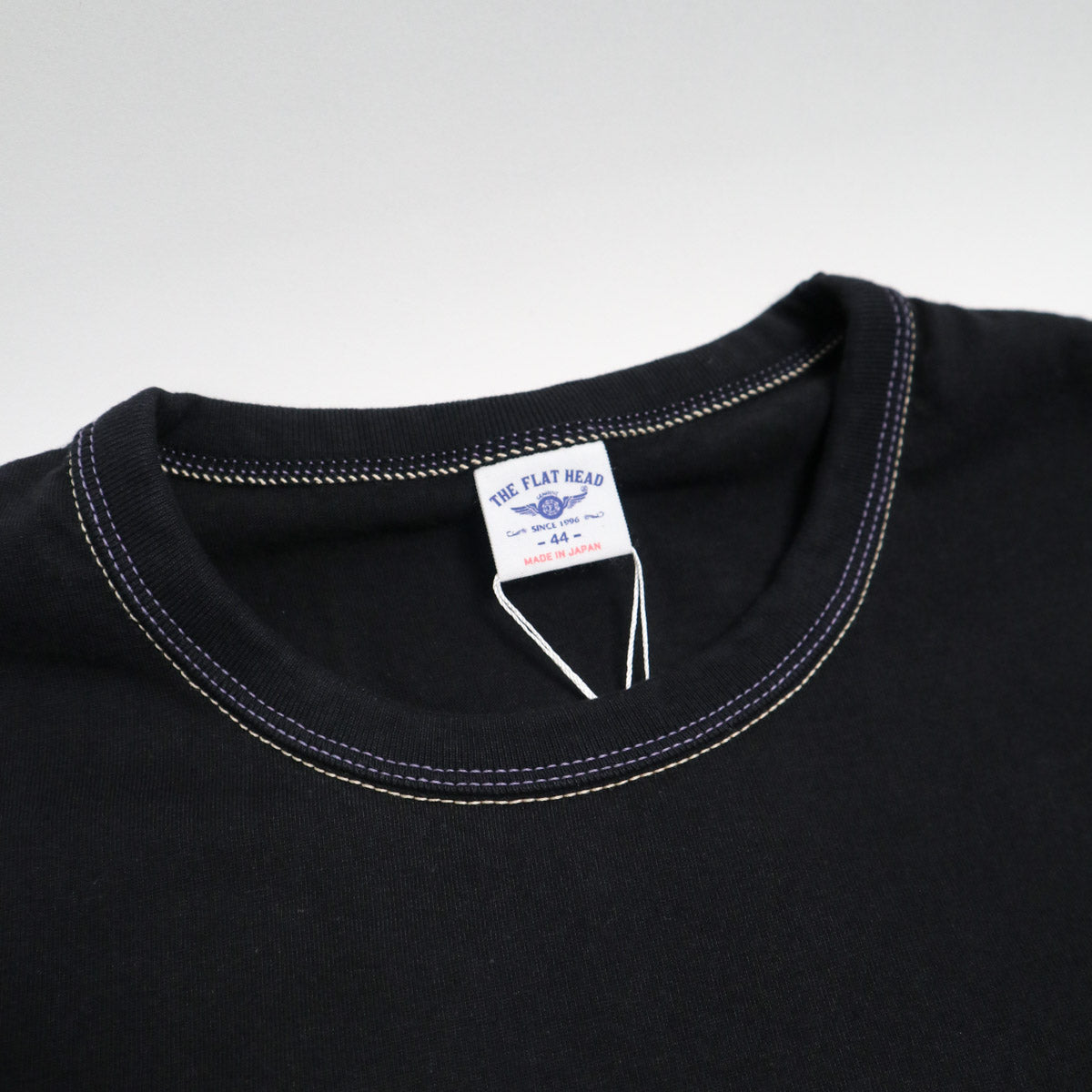 FN-THC-202 Flying Wheel Tee Black Ivory