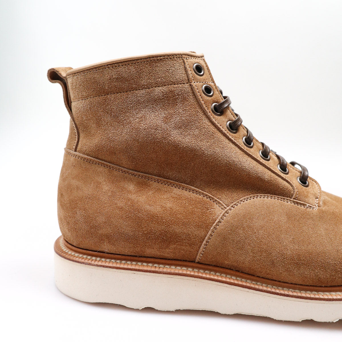 Scout Boot 2030 Opera Papillion Suede Peanut