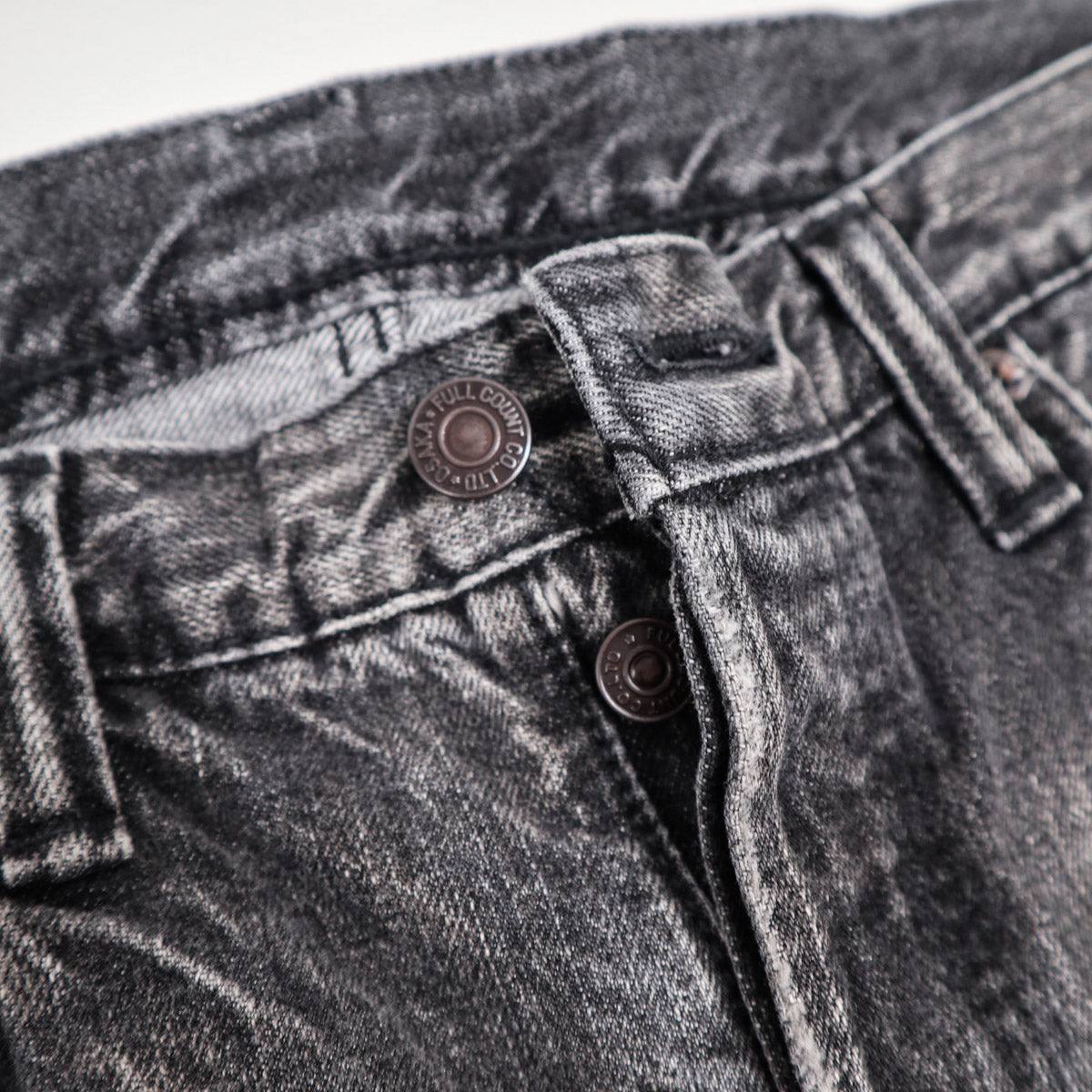 1108BKHW Slim Straight 13.7oz Selvedge Denim Black Dartford