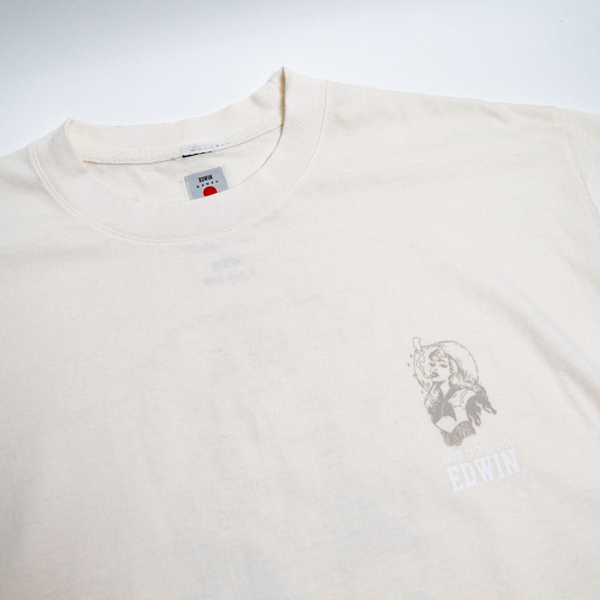 Smokin Cowgirl Tee Natural