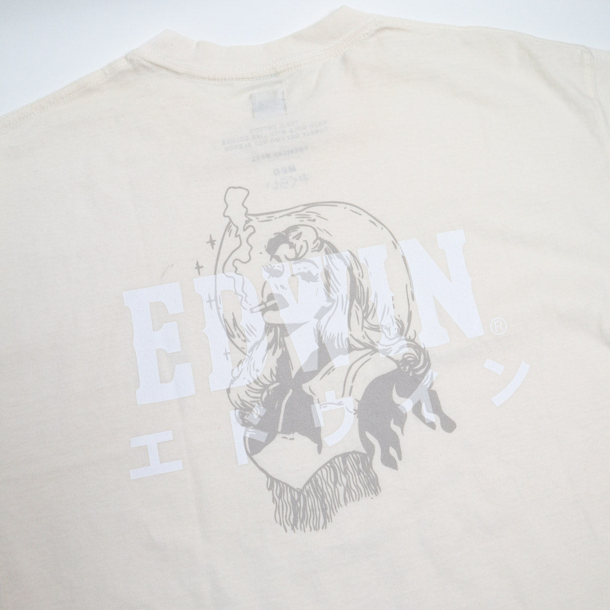 Smokin Cowgirl Tee Natural