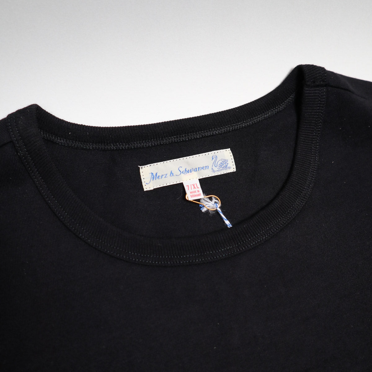 2M15.99 Vintage Machine Refined Classic Fit Deep Black
