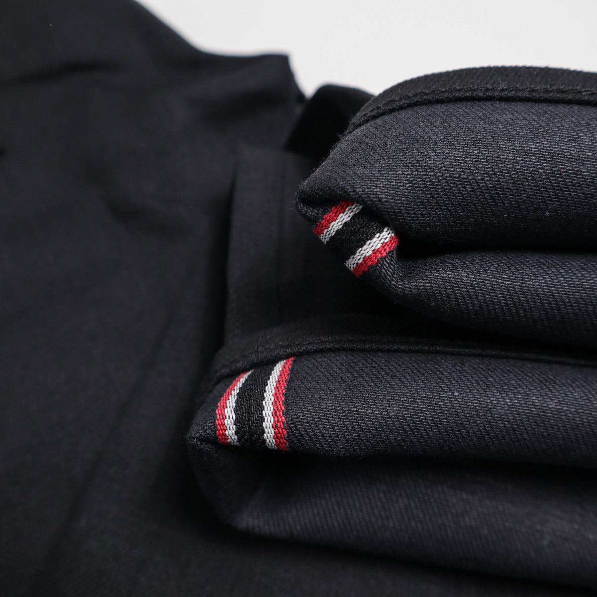 The Barrel Classic Straight 14oz Black Raw Selvedge Denim