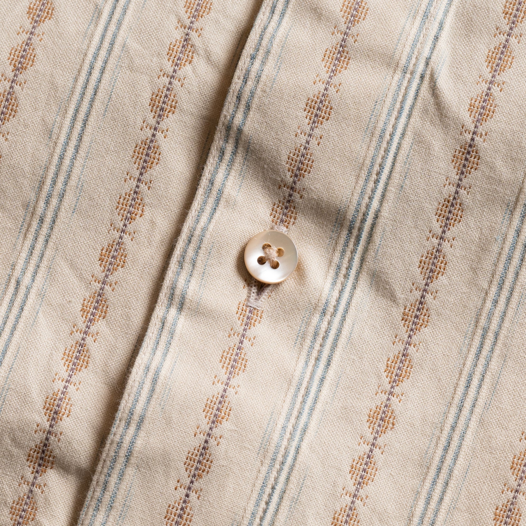 S1001 Stand-up Collar Shirt - Beige