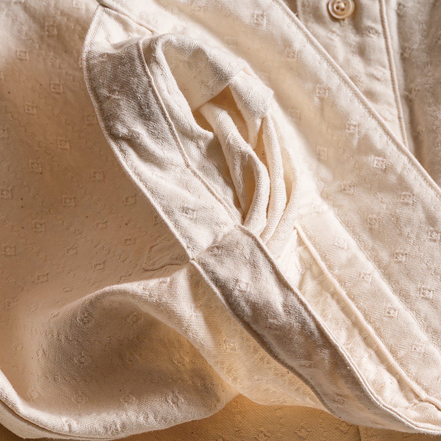 S1006 Stand-up Collar Shirt - Natural