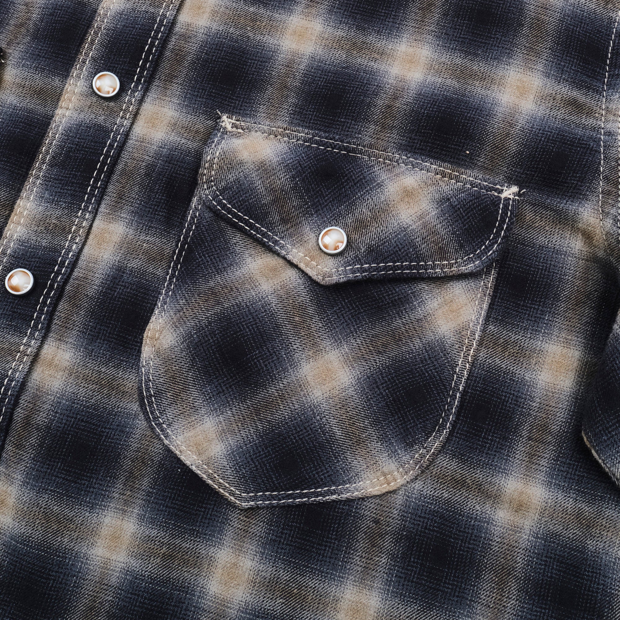 Bodie Navy Shadow Plaid