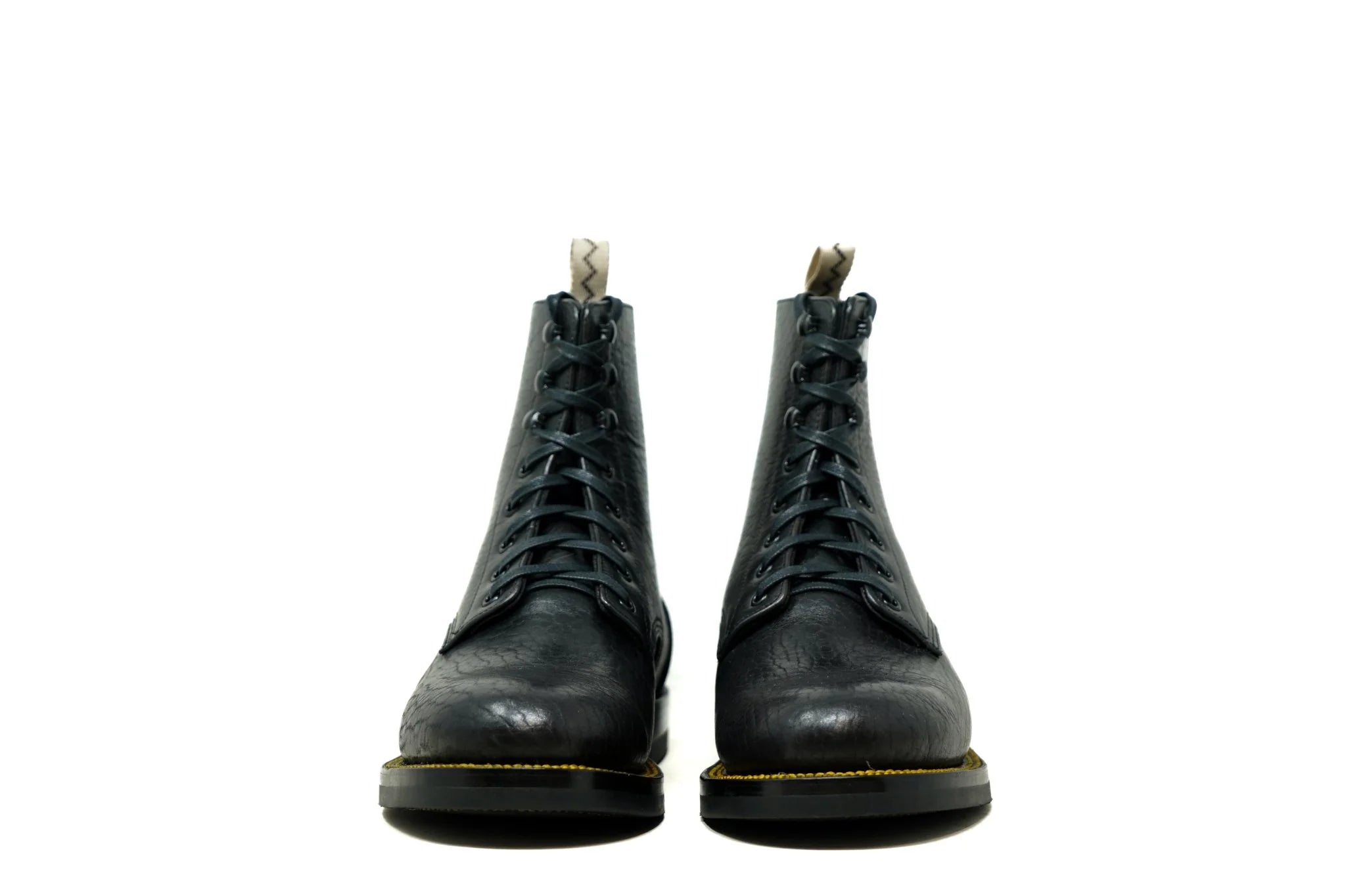 DB Hunter Plain Toe II Antique Black Bison