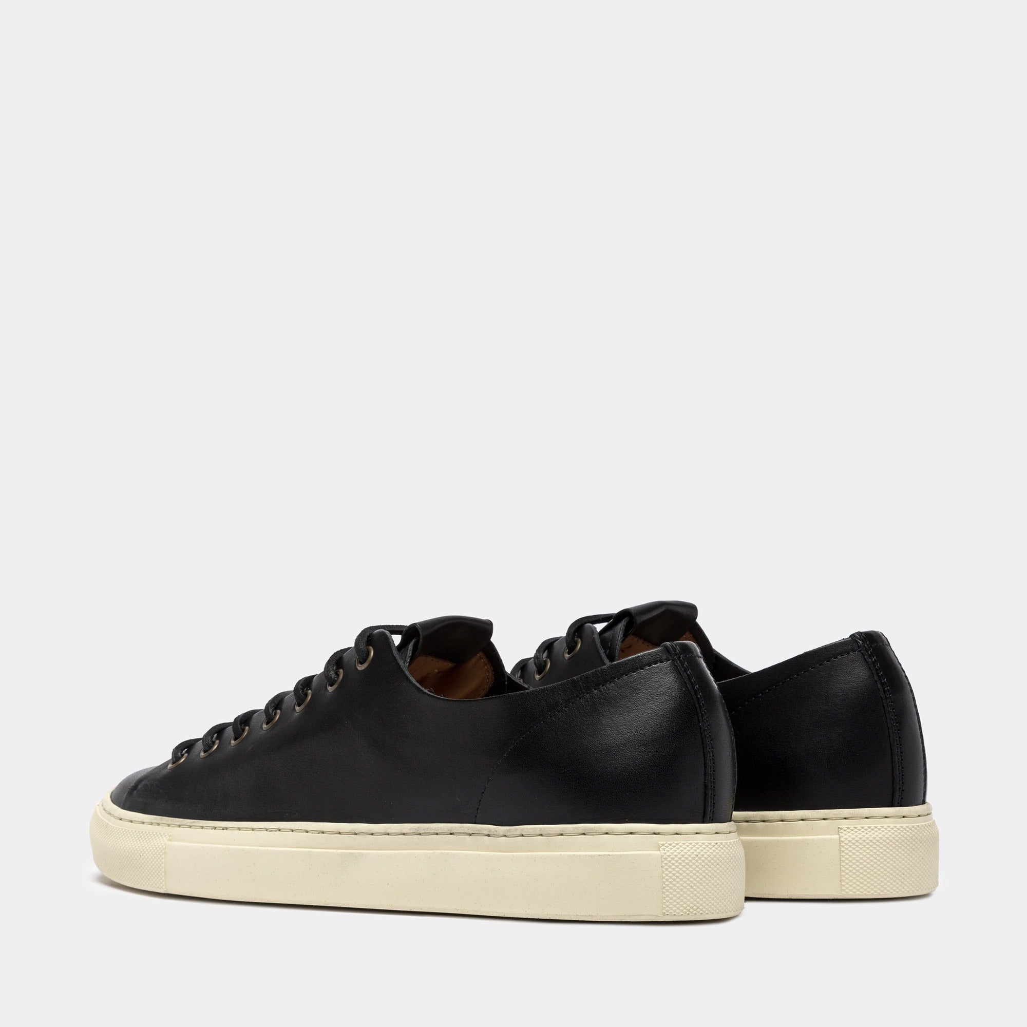Tanino Sneakers Calfskin Leather Black