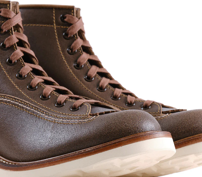 LK-045 Donkey Puncher Natural Horween Waxed Fleshed